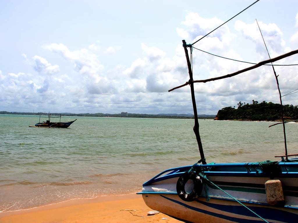 Marina Resort Mirissa Luaran gambar